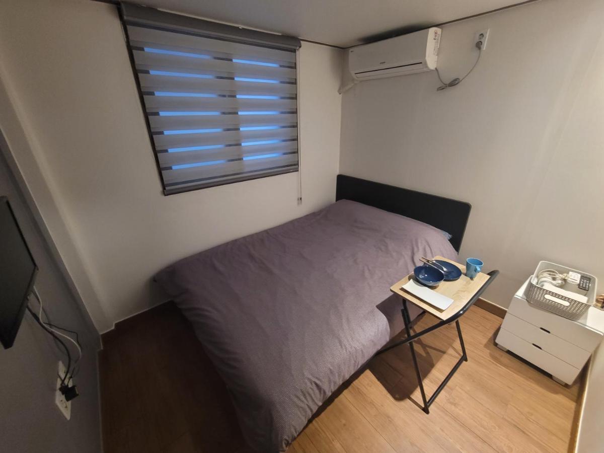 Olive Hostel Myeongdong Seoul Exterior photo