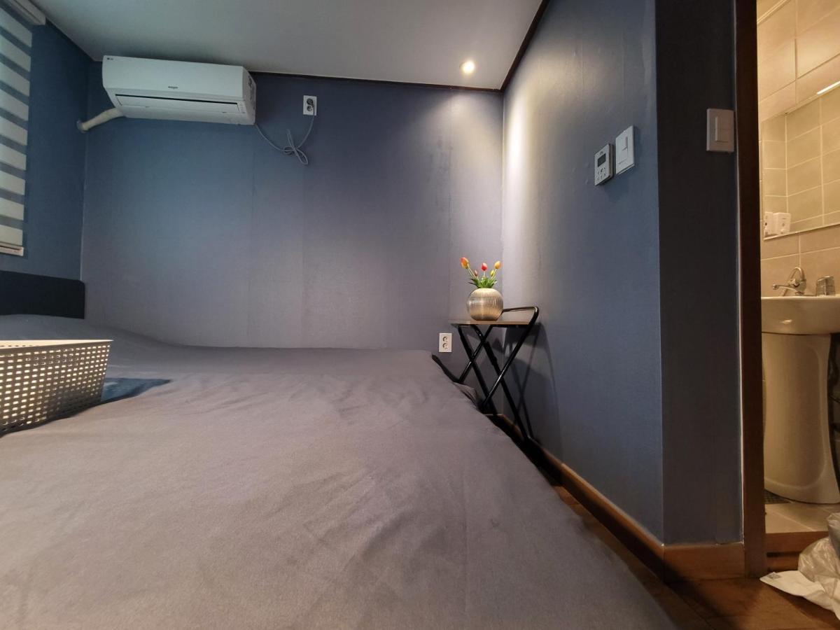Olive Hostel Myeongdong Seoul Exterior photo