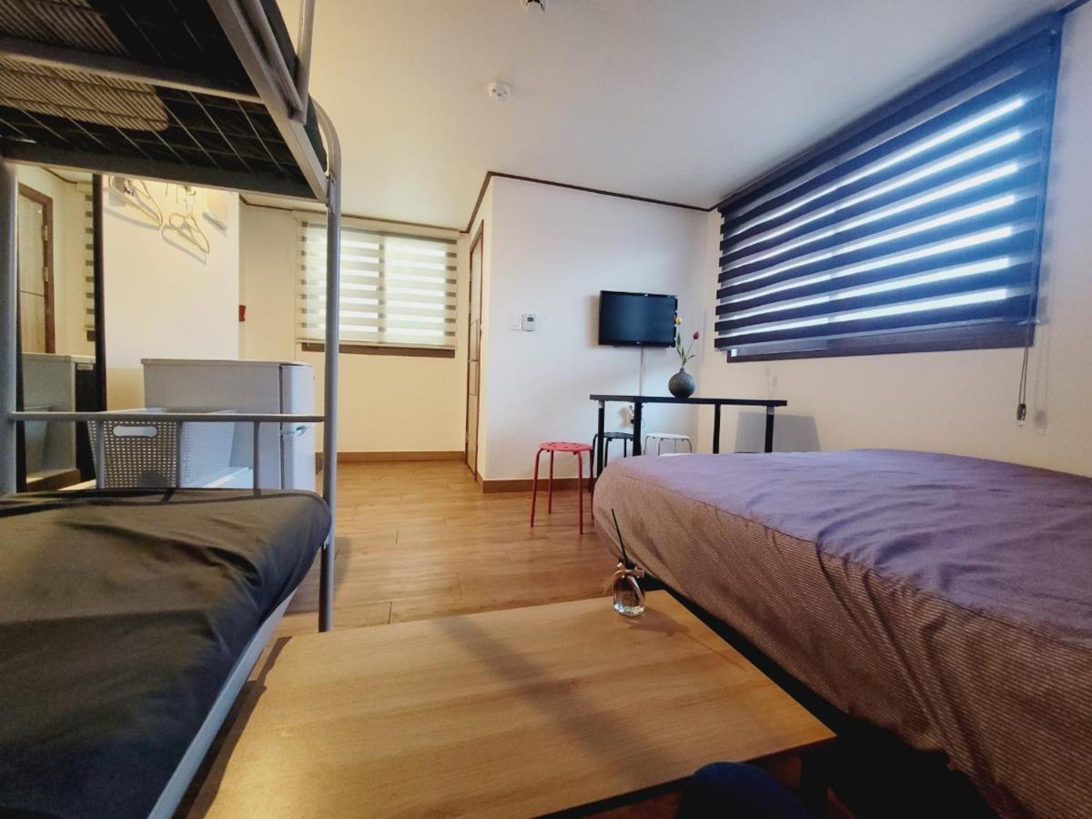 Olive Hostel Myeongdong Seoul Exterior photo