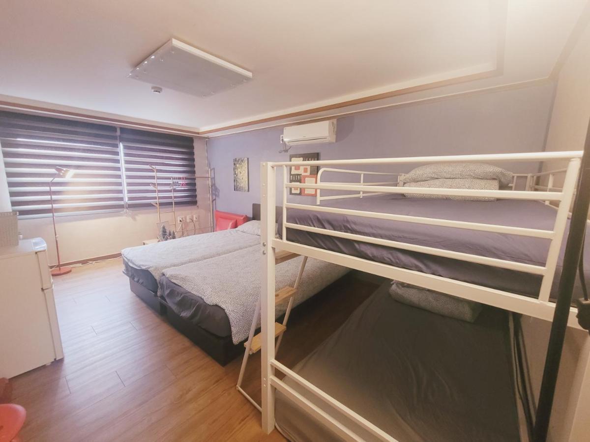 Olive Hostel Myeongdong Seoul Exterior photo